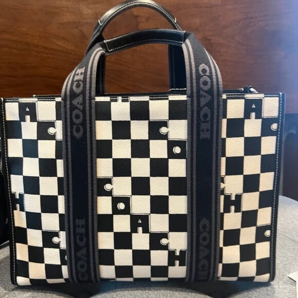 ✨✨Coach Smith Tote Bag With Checkerboard Print - Picture 1 of 10